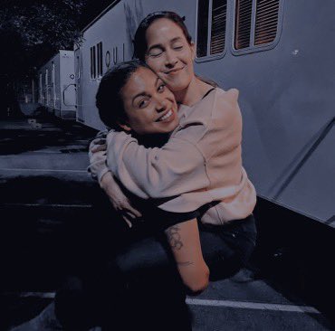 stationsgreys's tweet photo. open for a surprise ♥︎ https://t.co/Uzy7oBNg1U