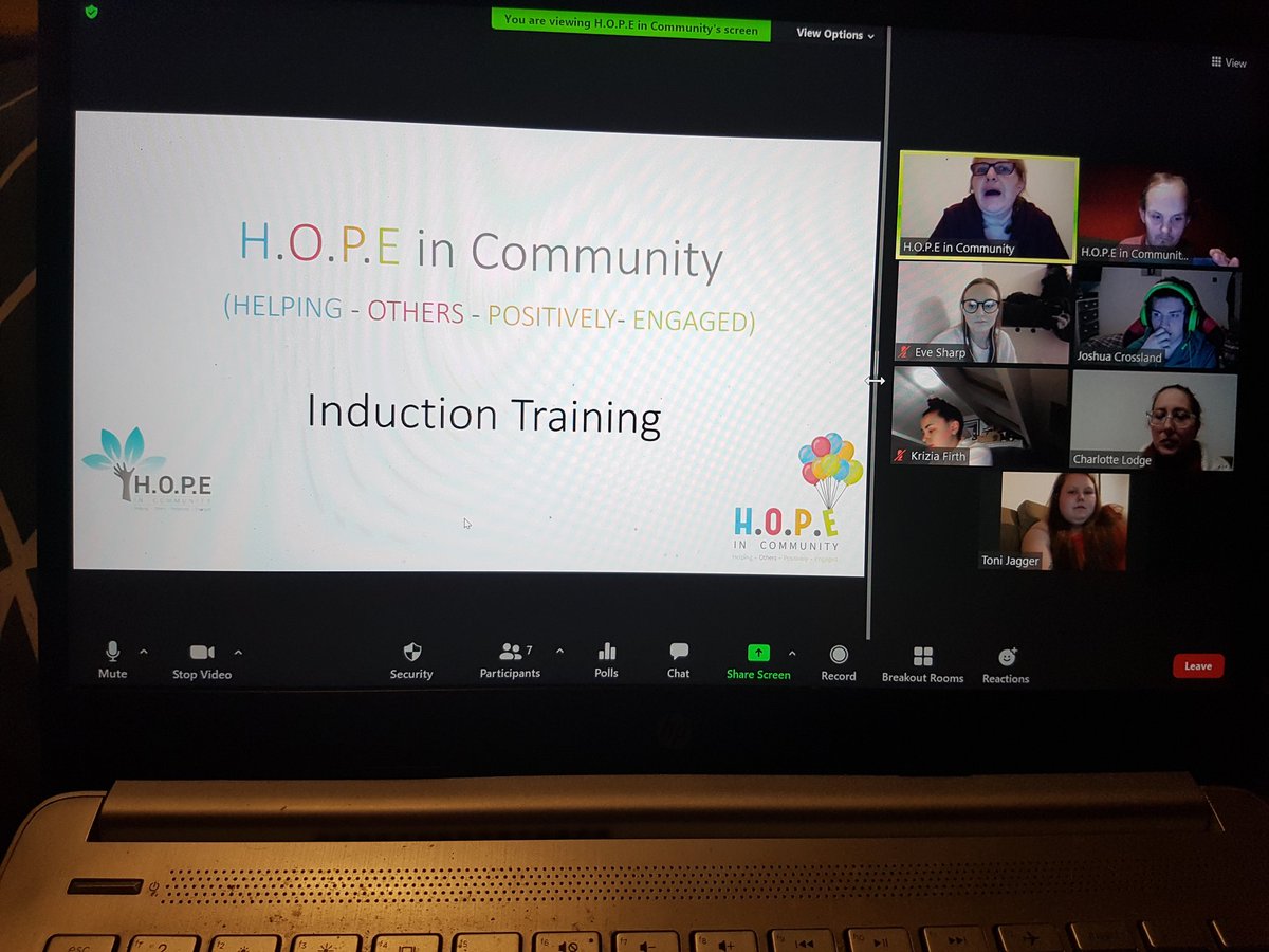PeterRobertsh10's tweet photo. Love giving our volunteers a great induction at @HOPEinCommunity 
#volunteering #Barnsley #Training https://t.co/vDt6P1GYFv