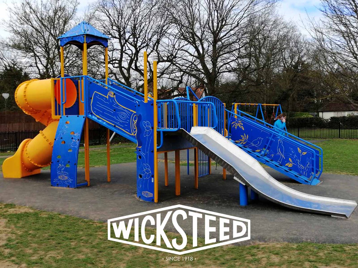 WicksteedPlay's tweet photo. What better way to start off the #schoolholidays than with a brand new Wicksteed #playarea! Our new #playground at Great and Little Leighs has multi play units for all ages and abilities and so much more! https://t.co/hjFQGjxquU
#PlayMustStay #OkToPlay @apiplay https://t.co/VJG4D9TI36