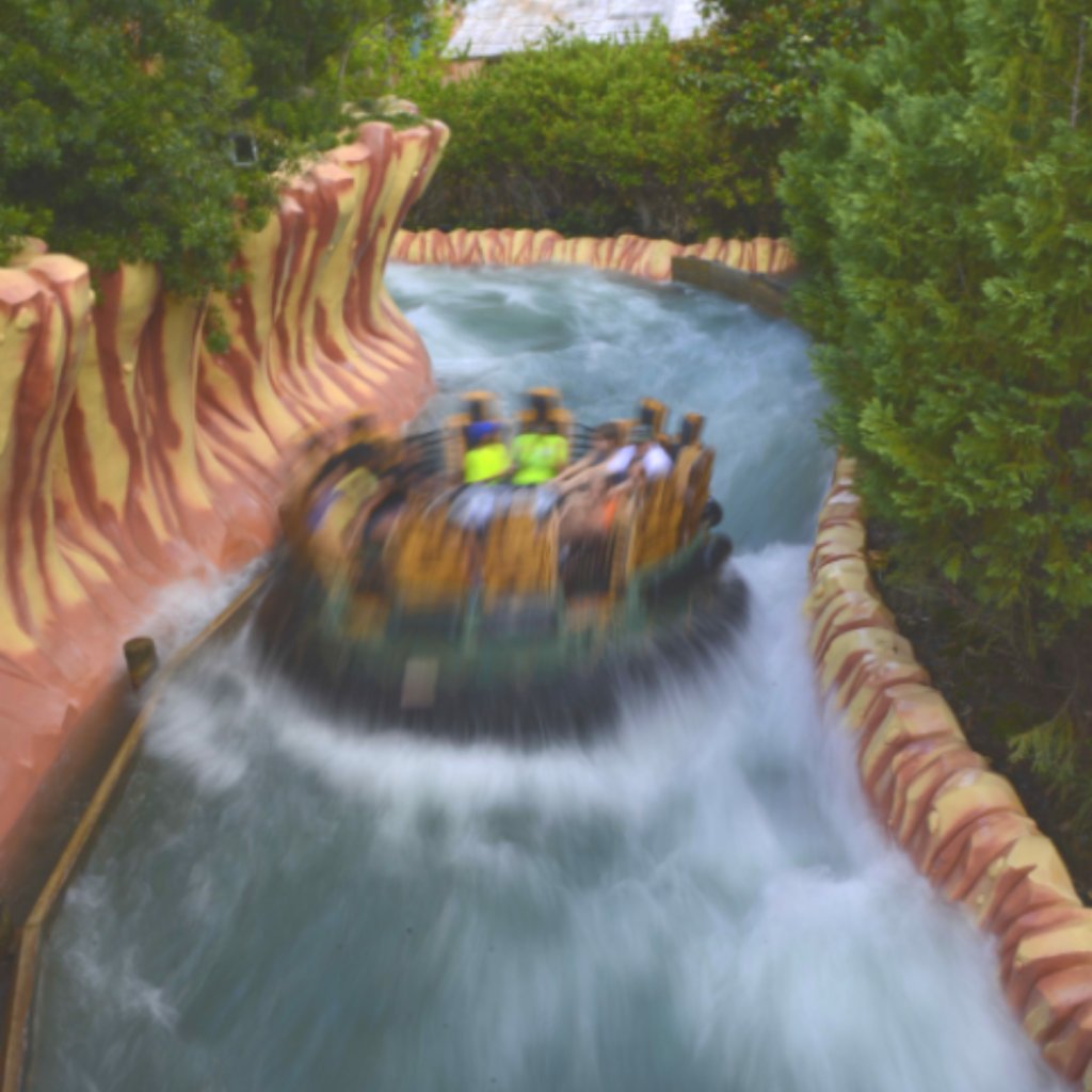 UniversalORL's tweet photo. This would have 𝕟𝕖𝕧𝕖𝕣 gotten stuck in a canal. https://t.co/u8KeyqZgck