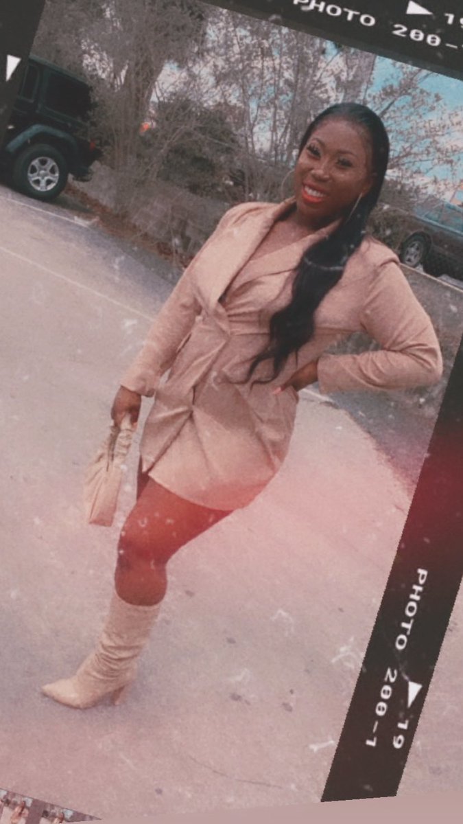 SlayItAintSo_'s tweet image. Sending your nigga nudes😝..