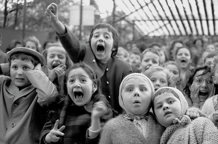 تماشاچیان نمایش
پاریس، فرانسه -1963
عکس از آلفرد آیزنشتات

#AlfredEisenstaedt