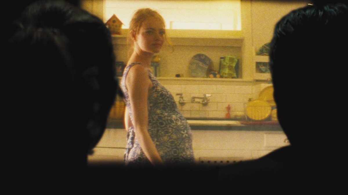 T'S A GIRL! On March 13 Emma gave birth to her first baby girl ❤️