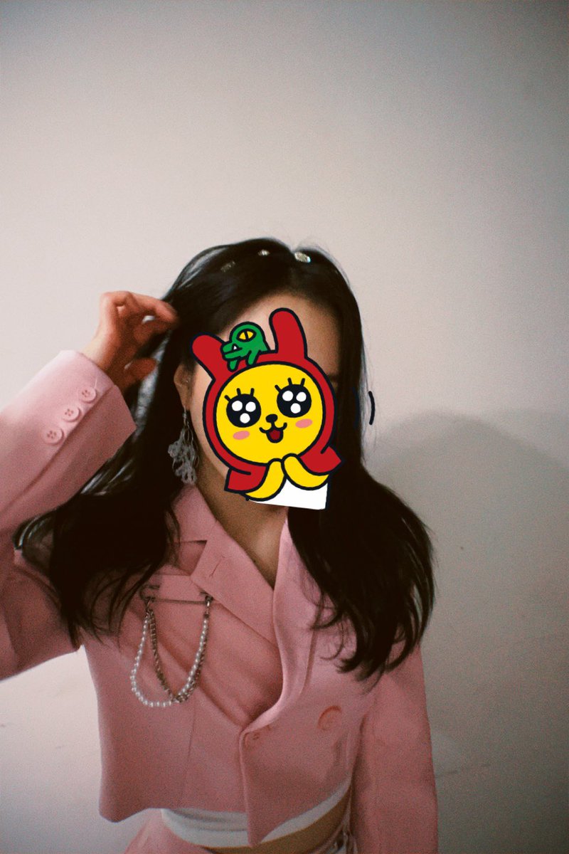 angaezz's tweet photo. 210329 #엘리스 #혜성
고독방에 놓고 간 사진들 💕 https://t.co/Km04VyD6Ab