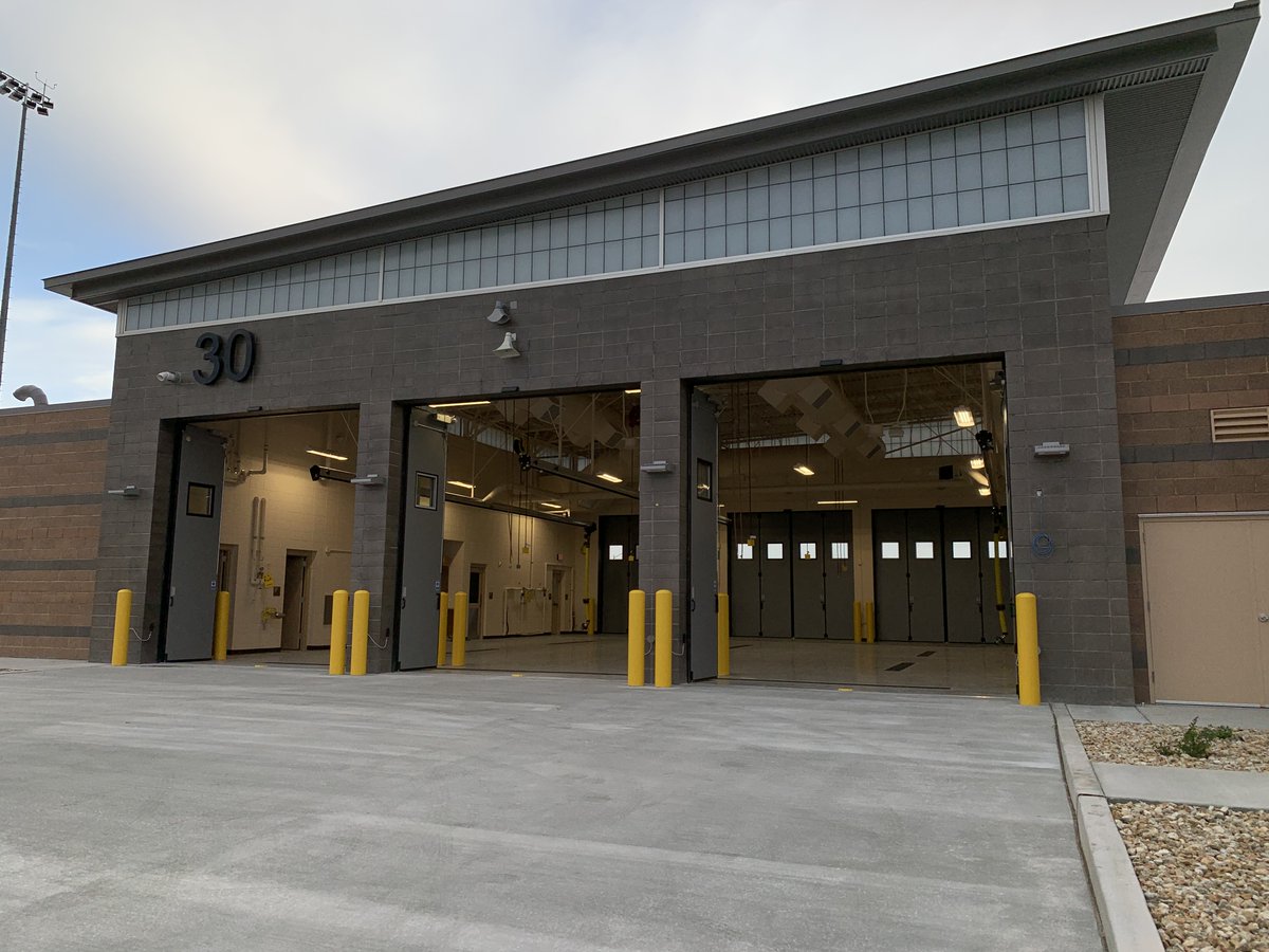 Jewers_Doors's tweet photo. Well done to Jewers Doors (North American Division) on completion of another successful project at 'Clarke County Fire Station' in Las Vegas🚒👩🚒🔥
We supplied 6 sets of our Swift electric #fourfold doors for the new facility at Station 30.
#jewersdoors #firestation #construction https://t.co/lqOwzlLB0L