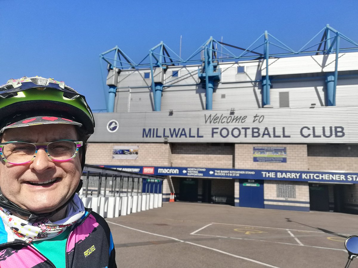 TimmyMallett's tweet photo. No one likes us.
Yes we do!
What a lovely friendly welcoming club
Delighted to be at the New Den home of @MillwallFC #Millwall
With a brilliant posse to bring us pitchside Cheers all!  Thanks for the much needed refreshments! 

 #Londonfootballclubs bicycle tour https://t.co/gqLNOPLHEj