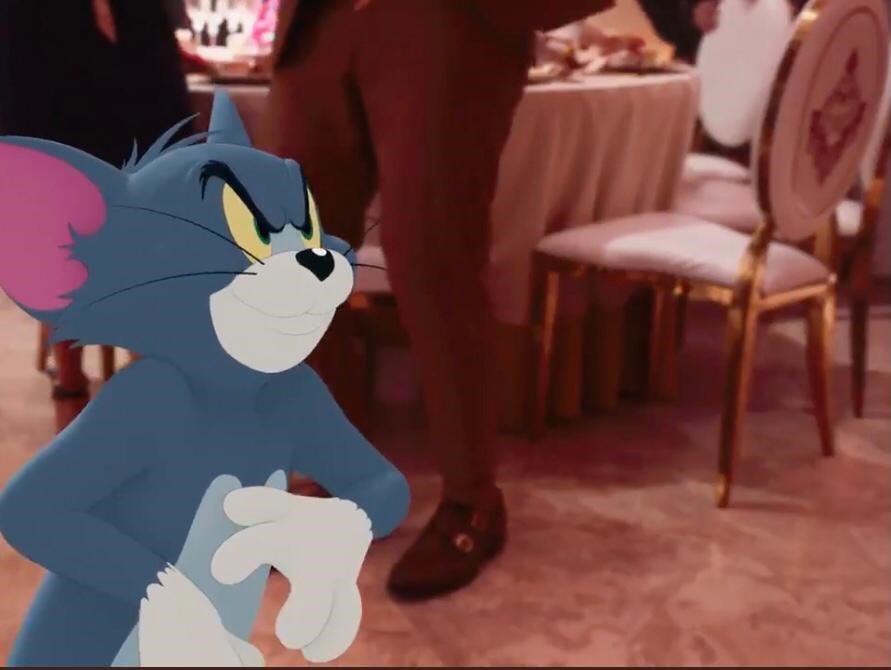 stylofilm's tweet photo. Swipe to see the flooring and chair props that we created for the new @TomAndJerry film that came out last week! 😸🐭

It’s always so surreal to see our work in the actual films, but so rewarding.
#filmprops #TomandJerry #filmsets #printedflooring #largeformatgraphics https://t.co/BWfmLSxc04