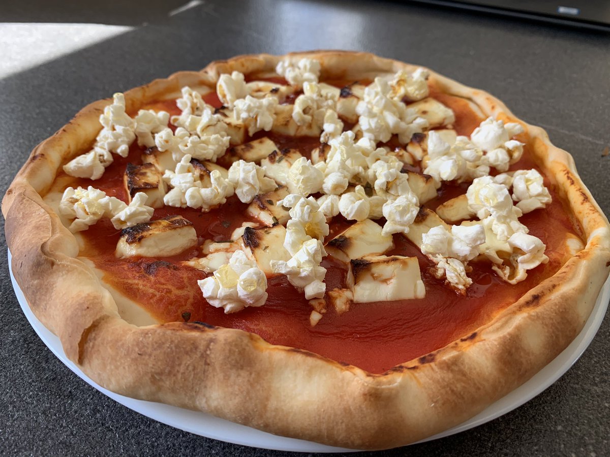 NathanPire's tweet photo. Petit pizza de tortue ninja! #msdevroadshow #devroadshow https://t.co/yH0Xb6WWfp