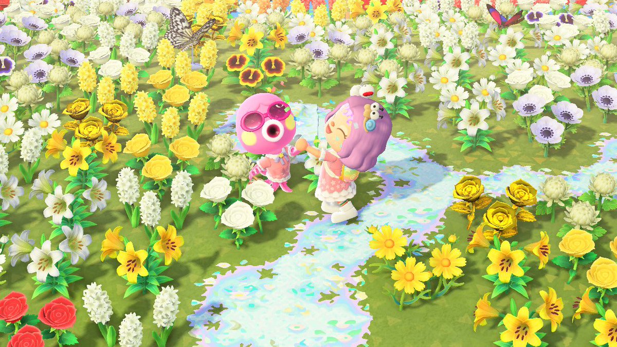 My girls wearing the kiki&amp;lala dress 🥺🌸 thank you so sooo much again @Metztli_ACNH ❤️❤️❤️❤️