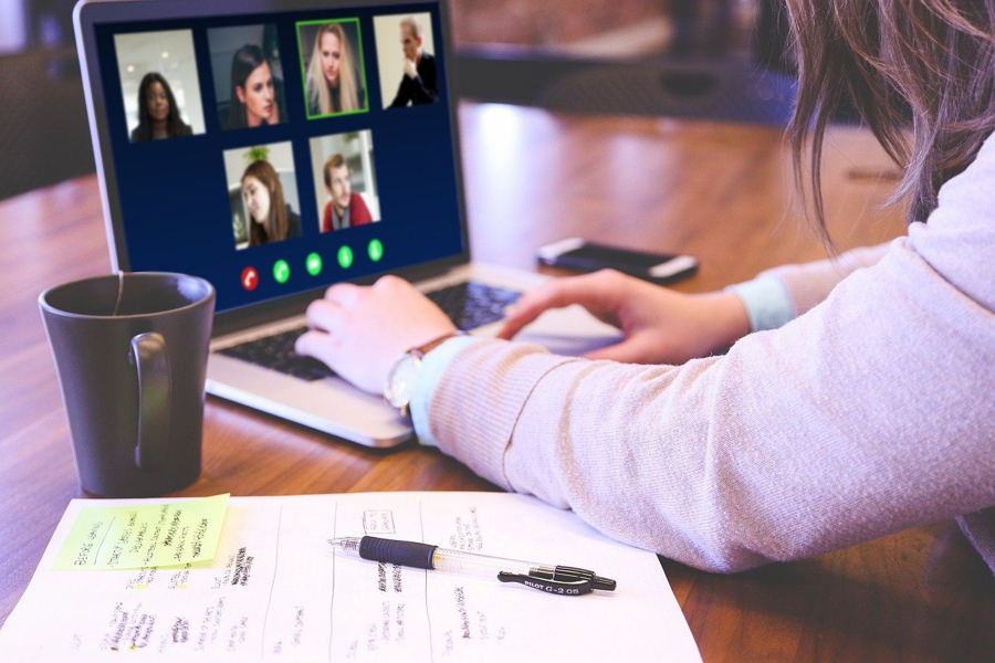 DATA_Edinburgh's tweet photo. Zoom vs. Teams! The pandemic has made video conferencing an essential tool for home workers. But which platform should businesses invest in? We compare the two biggest! #Zoom #Teams 
https://t.co/ALOmQCvJww https://t.co/uLpVx1QGBC