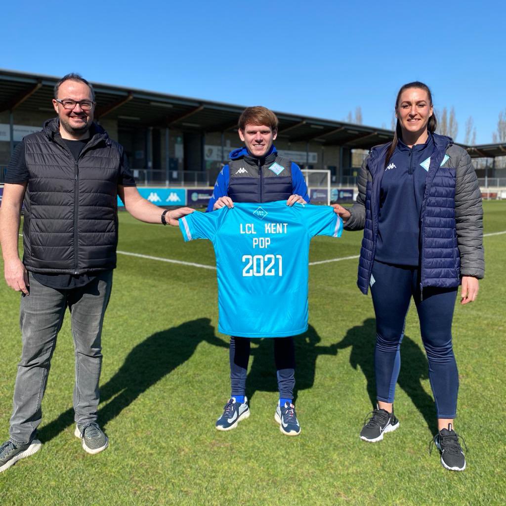 LC_Lionesses's tweet photo. We're growing #ThePride and joining forces with @KentGirlsElite to create the London City Lionesses Kent Player Development Programme 🤝🦁

Pathways will be created for young female footballers in Kent up to the professional women’s game 👉 https://t.co/bg3nZDvGoi #LCLKentElite https://t.co/Du8S9633gG