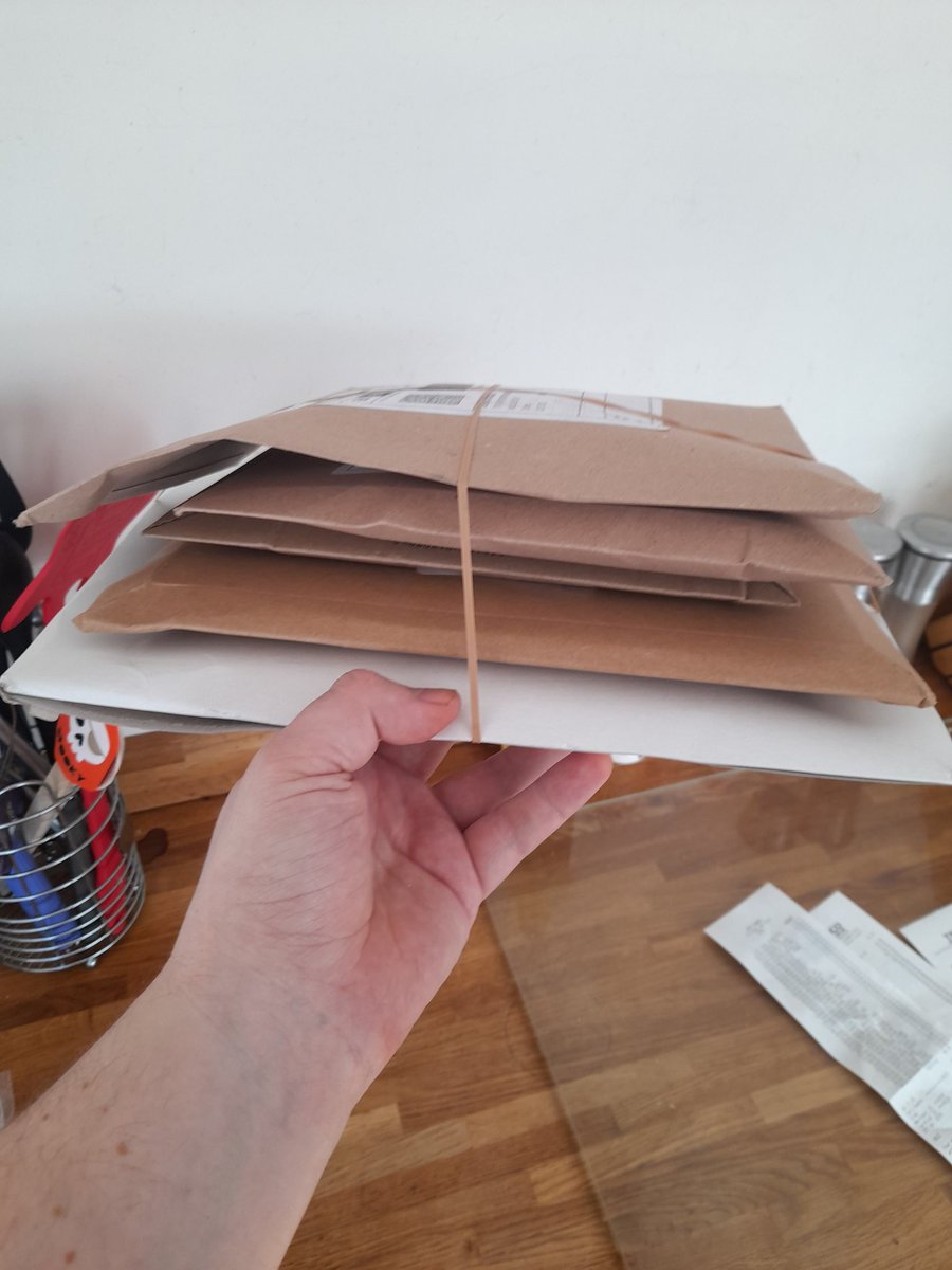 Y2Ps2's tweet photo. #pickups now that is a beautiful looking stack of post! https://t.co/XgHonA13pk