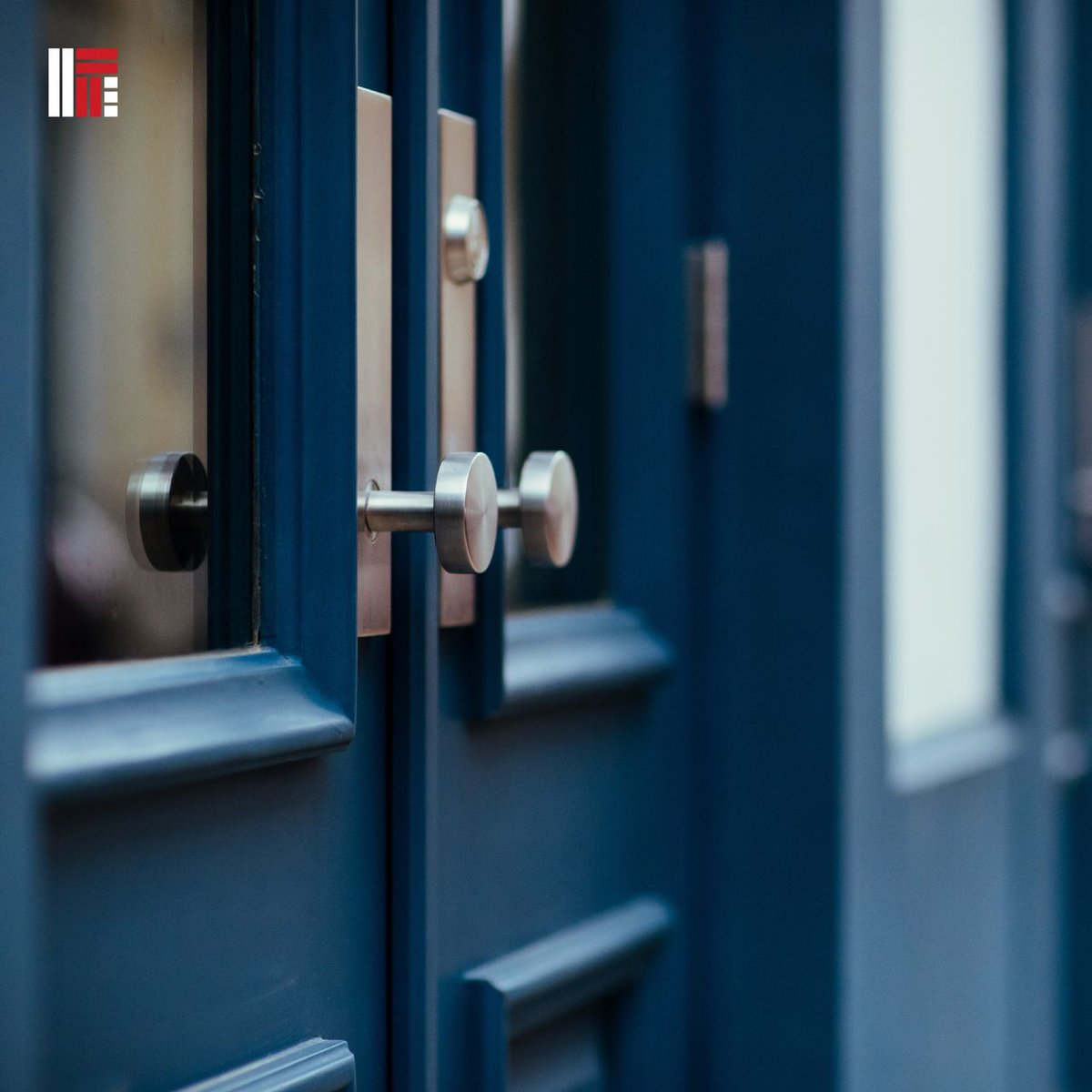 Fechaduras, manetes, coisas tão simples, mas bonitas ao mesmo tempo... Esta imagem demonstra uma manete para o exterior elegante e simples.

📷<a href="/jibarox/">Gustavo</a>

#fotografia #foto #photo #photoshop #photogram #photographs #photography #photographer #inspiracao #inspiracion #inspiration