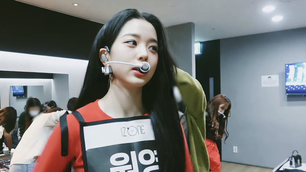 JWYtime's tweet photo. #장원영 #JANGWONYOUNG #원영 #WONYOUNG https://t.co/VrcwBMo77I