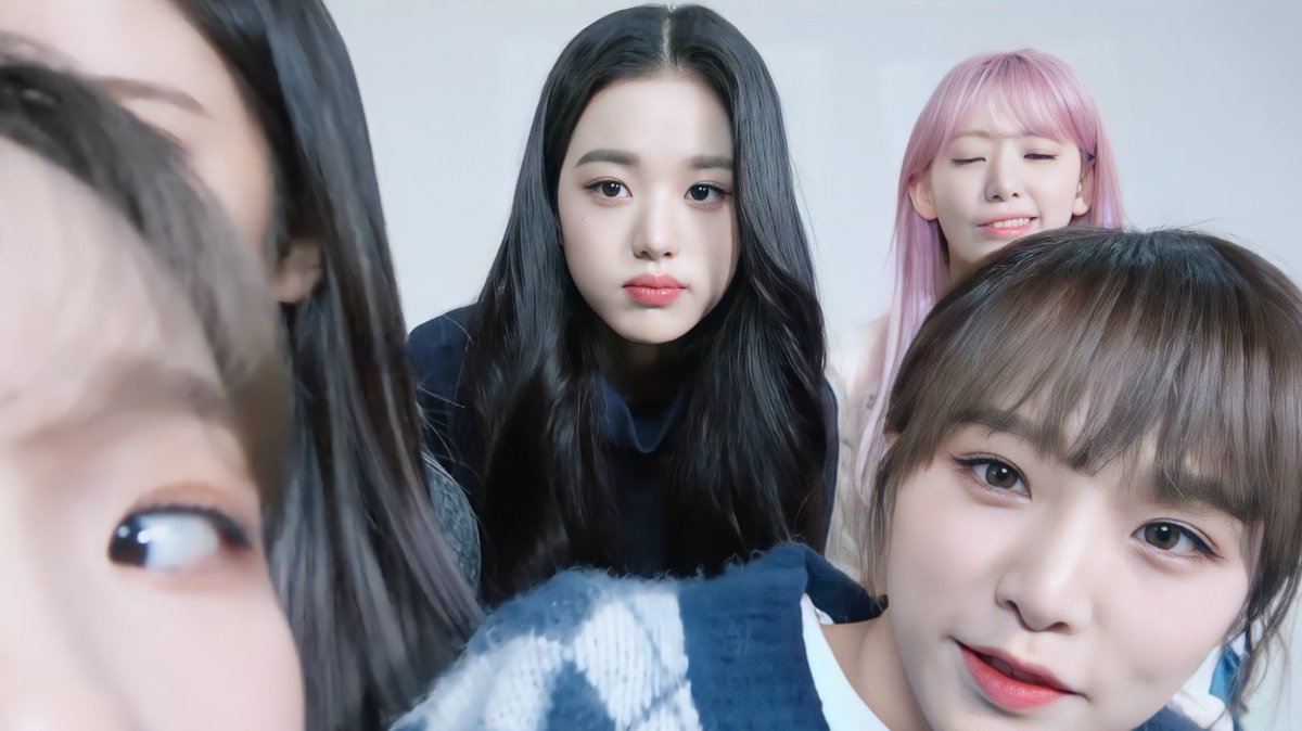 JWYtime's tweet photo. #장원영 #JANGWONYOUNG #원영 #WONYOUNG https://t.co/Usz9iIzi9s