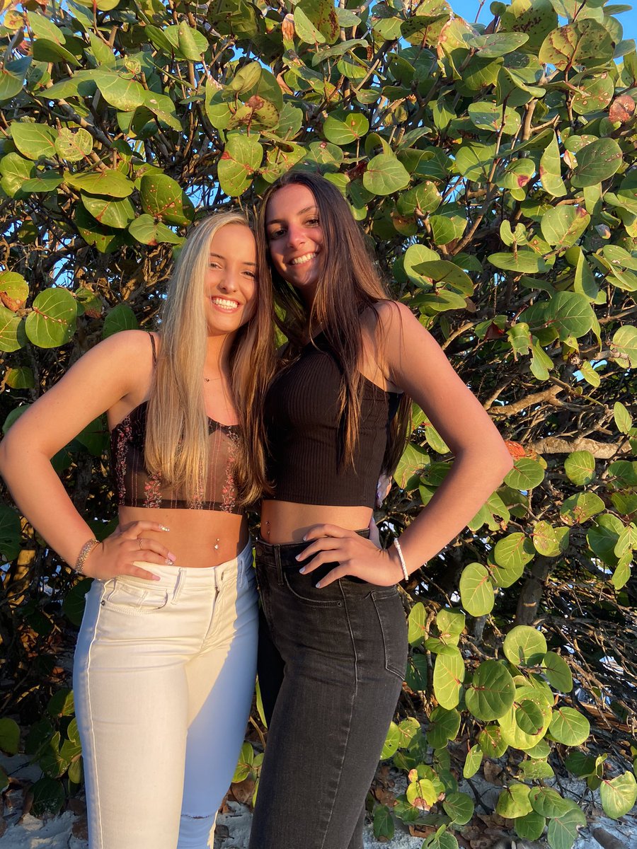 iclarke963's tweet photo. happy birthday g money!! love being with your funny self. i hope you have a great day. let’s keep making more crazy and funny memories together. i love you boo party hard tonight😘🥳🤪❤️ @ahnagambatese https://t.co/uynXgSAvVV