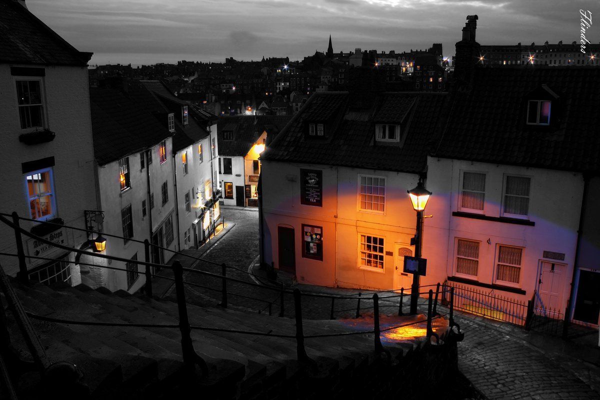 whitbycottage's tweet photo. Always looks cosier at night time in #Whitby https://t.co/hj2mM48ZPs https://t.co/AMSr0OGpcf https://t.co/Hnjaz1Bb3h