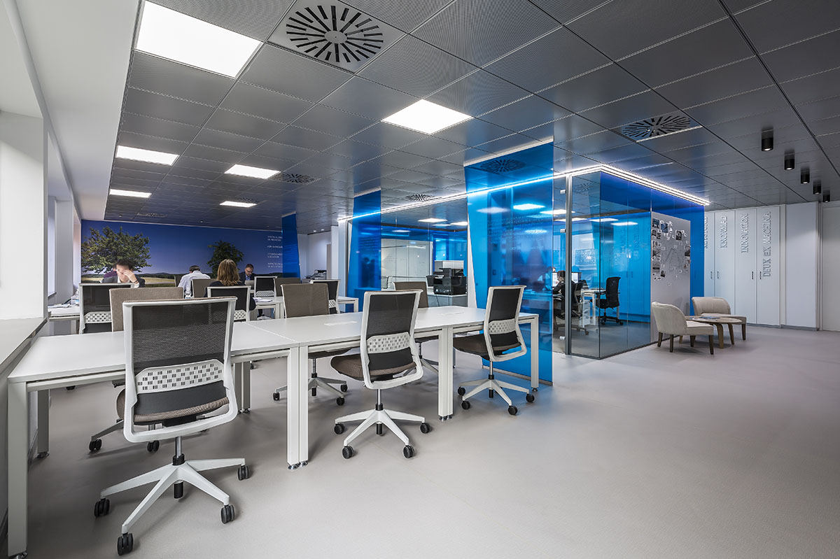 JISO Iluminación (@jisoiluminacion) on Twitter photo Our LED screens provide the perfect lighting to illuminate offices, the light that they project provide comfort, well-being and visual health for workers.
 Project: @DobleeseStudio 
📸 <a href="/germancabo/">Germán Cabo</a> 
#JISOIluminación Our LED screens provide the perfect lighting to illuminate offices, the light that they project provide comfort, well-being and visual health for workers.
 Project: @DobleeseStudio 
📸 <a href="/germancabo/">Germán Cabo</a> 
#JISOIluminación