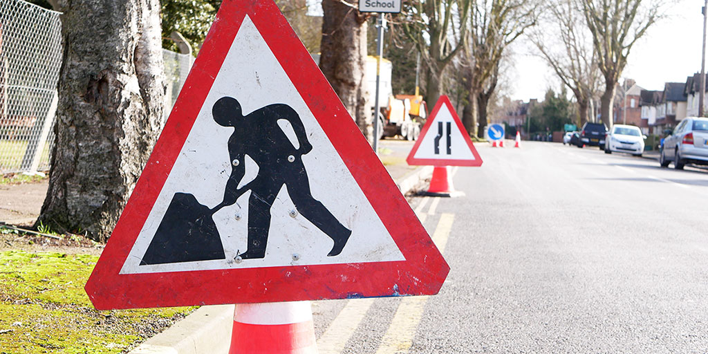 SkillsTraining5's tweet photo. If you work for a Highway Authority as a #NRSWA Inspector or Traffic Manager ensure you are compliant with NRSWA &amp; receive a @cityandguilds qualification designed for staff responsible for  street works compliance. Discover our #HighwayInspection courses https://t.co/akEeSA9vk5 https://t.co/sNEwCvKned