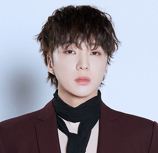 wabbitsx's tweet photo. #KANGSEUNGYOON becomes the FIRST KOREAN MALE SOLOIST to have a Digital Album Certification on QQ Music 🇨🇳 in 2021.

#IYAH #PAGE @official_yoon_ @yginnercircle @yg_winnercity https://t.co/hzFu6gz12K