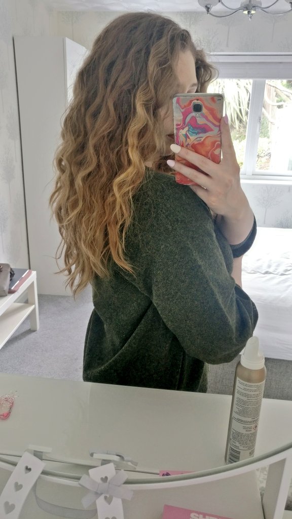 MissMassey__'s tweet photo. Tempted to cut it during half term...but feeling I might regret it 🤔 https://t.co/vLq8E2Hj4o