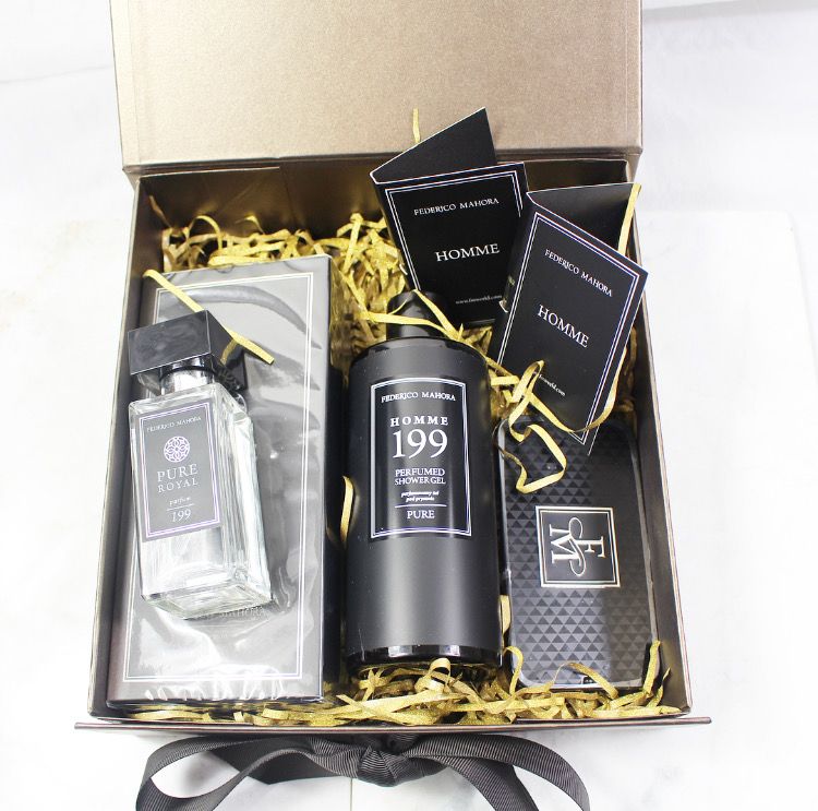 BottledxHeaven's tweet photo. Why not customise a #scented giftset for a loved one? Men's and women's giftsets are available! #parfum #giftset #discounted #smellsamazing #lastslong #lovedone #gifts https://t.co/KTjQ3aaTNY