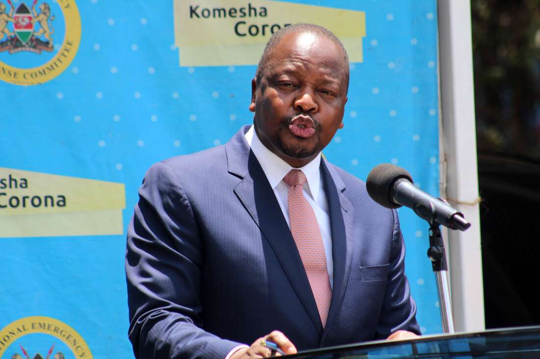 NationBreaking's tweet photo. HEALTH CS Mutahi Kagwe orders people and institutions holding idle oxygen cylinders to return them for emergency use in hospitals. https://t.co/JJftVfcjgg