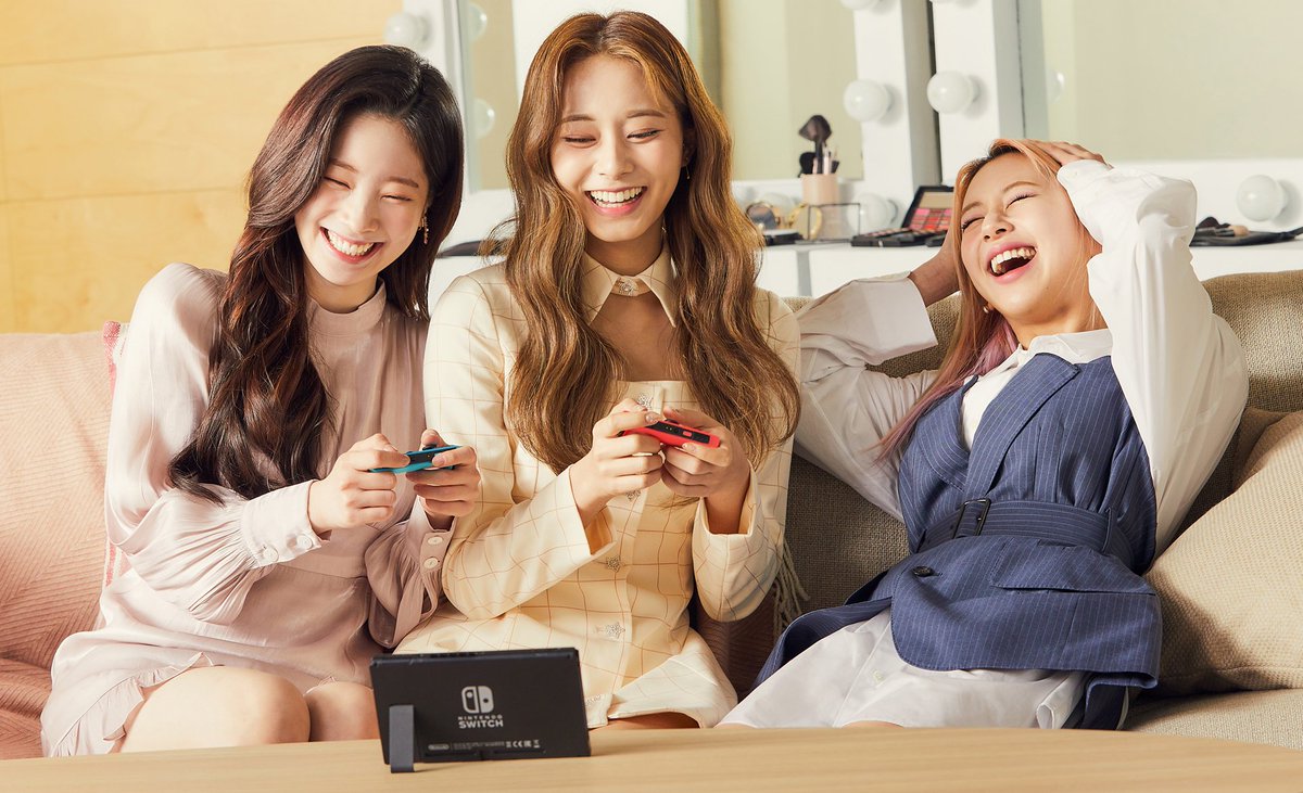 twiceships's tweet photo. ♡ Dahyun, Tzuyu &amp; Chaeyoung ♡ https://t.co/YHO2gC7MA1