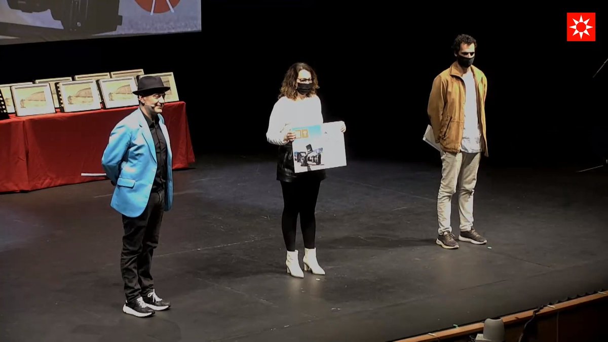 ImasDFilms's tweet photo. Así fue la 20° edición del #creatrivas ✨
Organizamos un taller de dirección cinematográfica, patrocinamos el premio local a Mejor Guion y apoyamos a todos los socios y colaboradores que quisieron presentarse al certamen.
¡Gracias a todos los que lo hicisteis posible! 💛 https://t.co/7VxTt24W2q