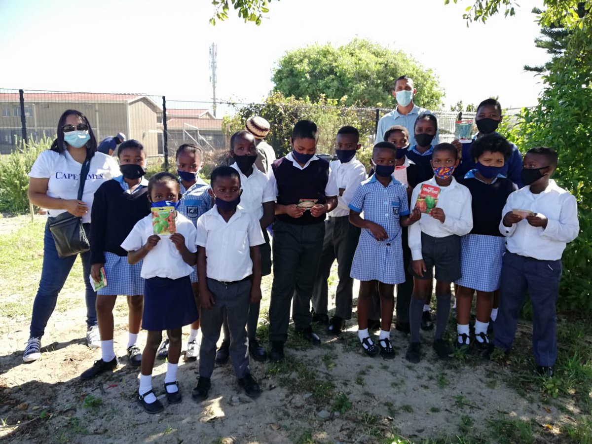 CapeTimesSA's tweet photo. THE CAPE TIMES CELEBRATES 145 YEARS! 🎉
In celebration of our 145th birthday, today we give back by teaching the learners of Sosebenza Primary School how to start their very own vegetable garden! 🥬🍅
#capetimes #birthday #celebration #giveback https://t.co/hFyOzycyVe