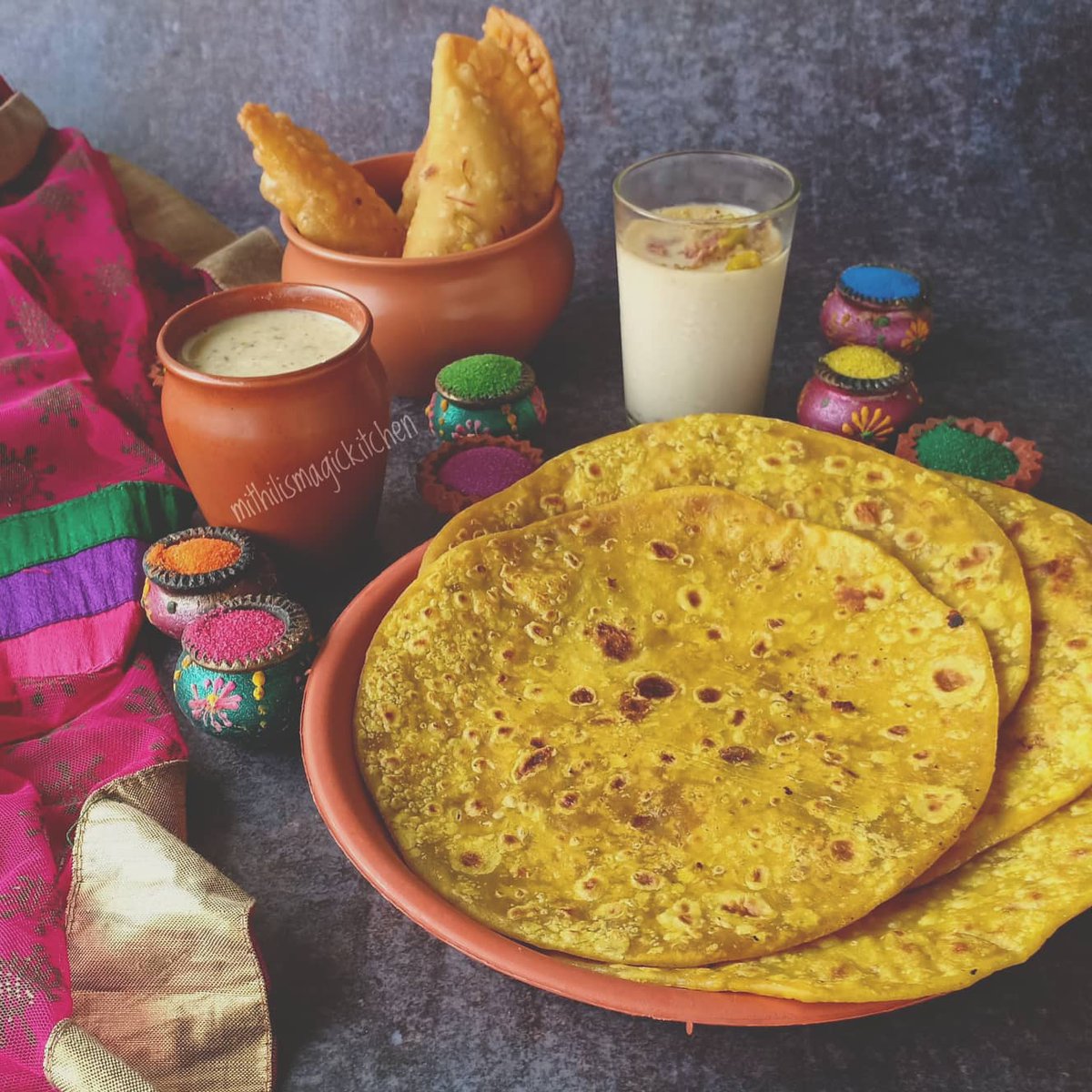 Mithili_mallya's tweet photo. Wishing all a happy healthy colourful and Safe holi !!! 🌈..
#Holi2021 #HoliSpecial #food #foodie #festivevibes #Playsafe #RangBarse #festivevibes #foodblogger #puranpoli #Thandai #pannacotta #MondayMotivation #festivalofcolors #photography https://t.co/Qb4SuR1ZRl