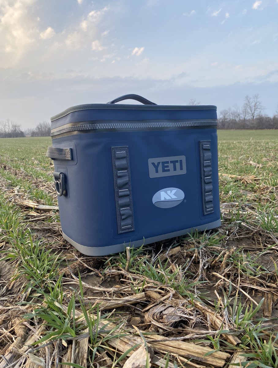 WANT TO WIN this <a href="/YETICoolers/">YETI</a> Hopper Flip!? It is perfect for the field! All you need to do is comment below the name of your FAVOURITE <a href="/NKSeedsCanada/">NK® Seeds Canada</a> product!👇
On Wed. March 31 at 7pm, I will draw a winner using a random name picker. *Ontario, Canada only* GOOD LUCK!! #growNK