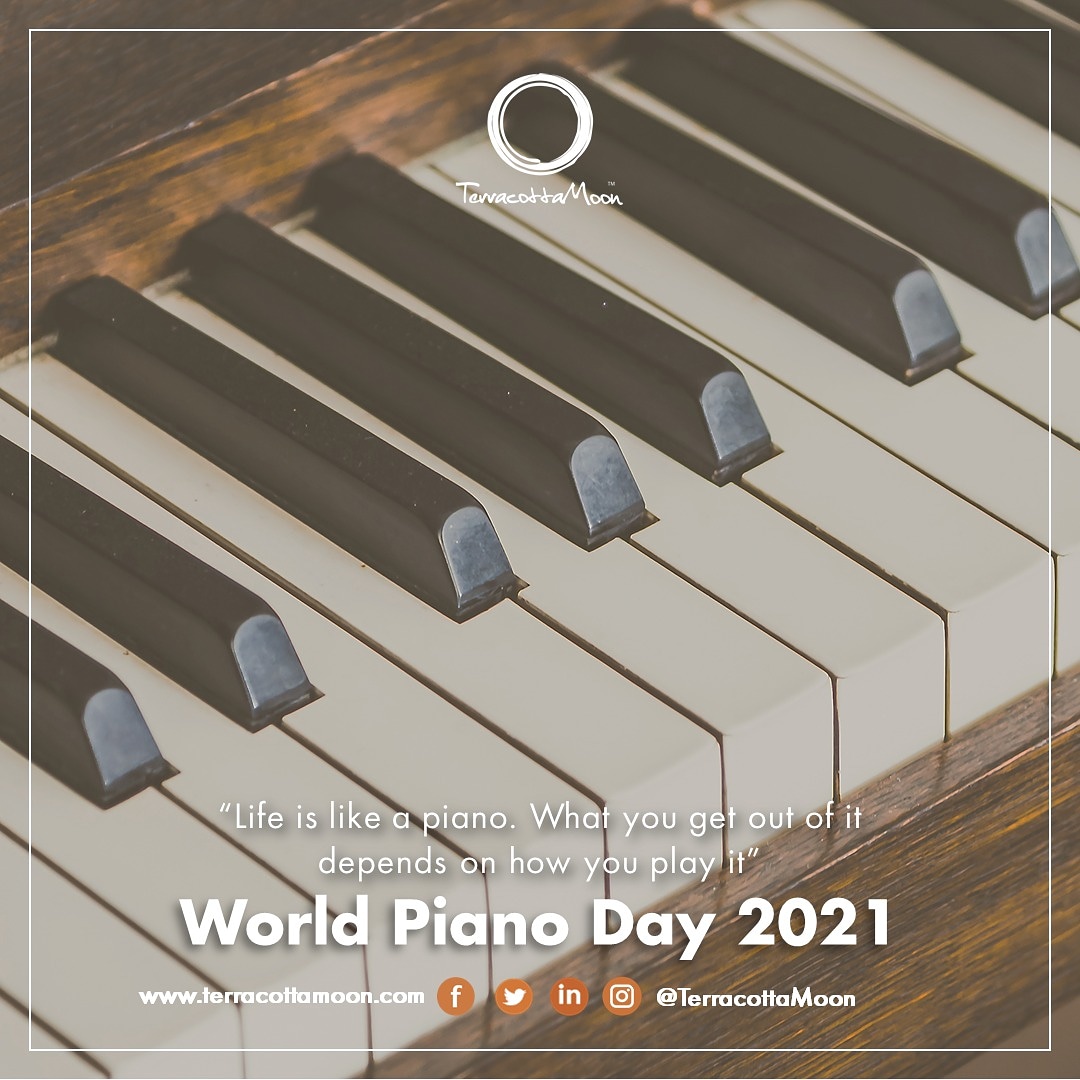 TerracottaMoon's tweet photo. "Life is like a piano. What you get out of it depends on how you play it"
Happy World Piano Day
#WorldPianoDay #TerracottaMoon https://t.co/OK9jI6fZsX