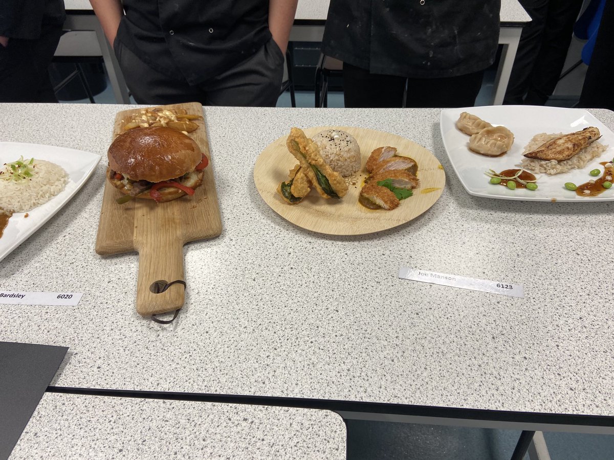 agsb_official's tweet photo. Brilliant work and incredible plates of food on display. Well done to all involved. #agsbvalues #agsbfoodtech https://t.co/OMRbIAy0Ca