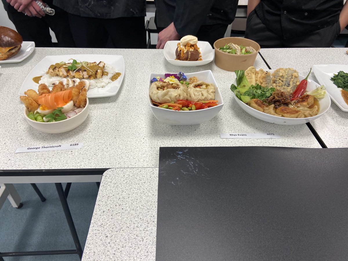agsb_official's tweet photo. Brilliant work and incredible plates of food on display. Well done to all involved. #agsbvalues #agsbfoodtech https://t.co/OMRbIAy0Ca