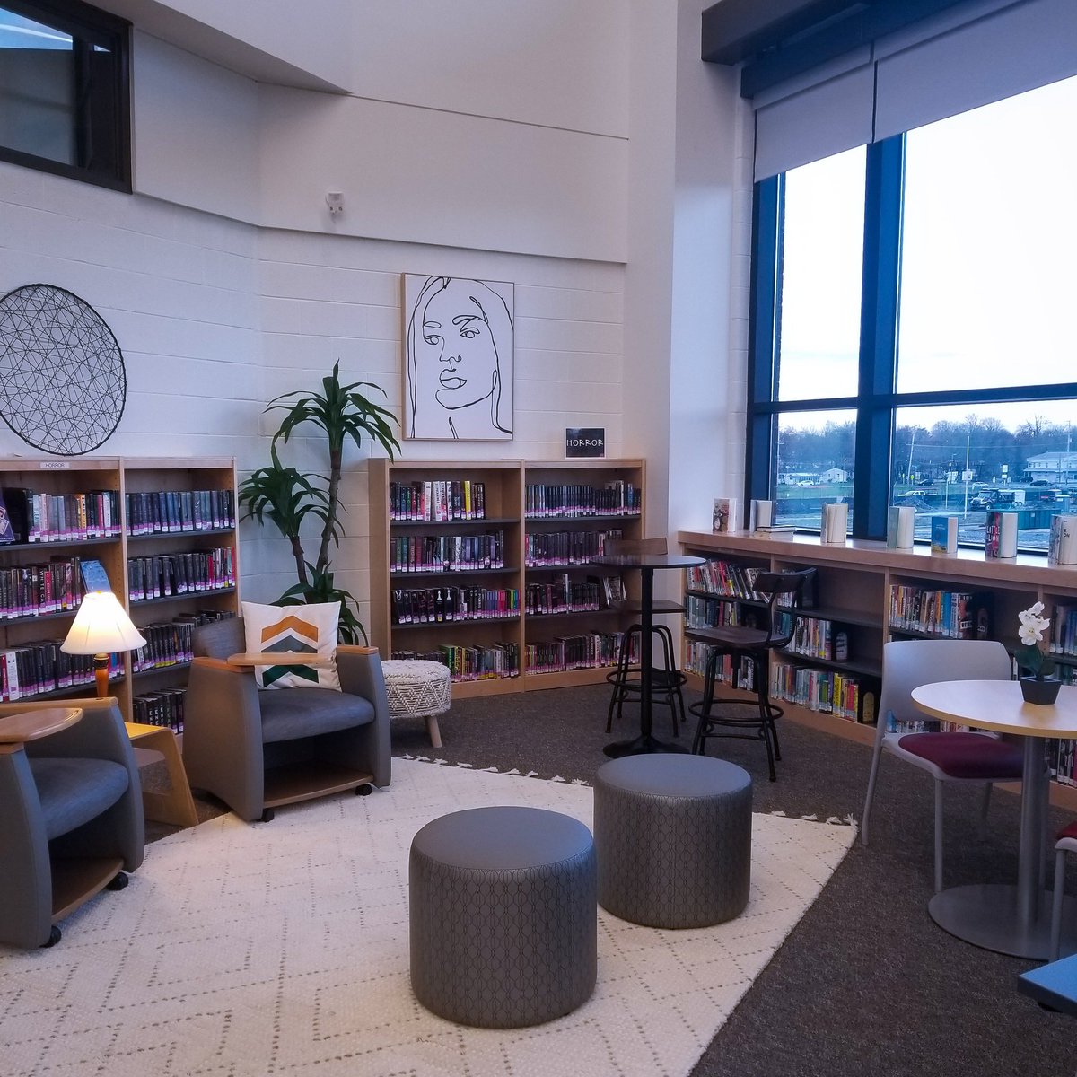 CURRENT FAVORITE SPOT in the LIBRARY. 😍😍😍
🏗️High ceilings...✔️
☀️ Natural light streaming in...✔️
📚Cozy corner for reading & relaxing...✔️
What are you excited about utilizing in our new space?? #ourhcpslibrary #havredegrace #hcpsproud #schoollibrary #library
