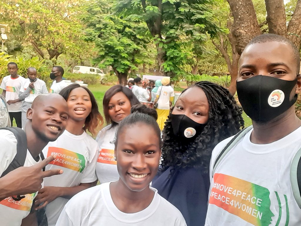 HawishQueen's tweet photo. #MOVE4PEACE
#PEACE4WOMAN
@EqualAccessMali
@DemocracySquad https://t.co/UuQ09I4UkV