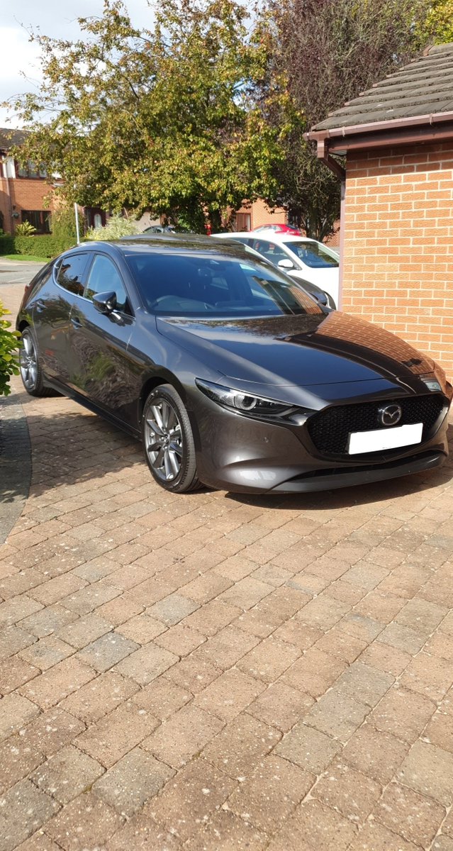 Steph_VJ's tweet photo. Today’s #MondayMotor is Ash and his Mazda UK 3 GT Sport Tech 2.0

Ashley is one of our longest standing members of the team and purchased his rather lovely @Mazda from our friends at Mitchell Group

Wonder who will be next week...

@Moneypenny @Mazda_UK https://t.co/phD1Kndmm5