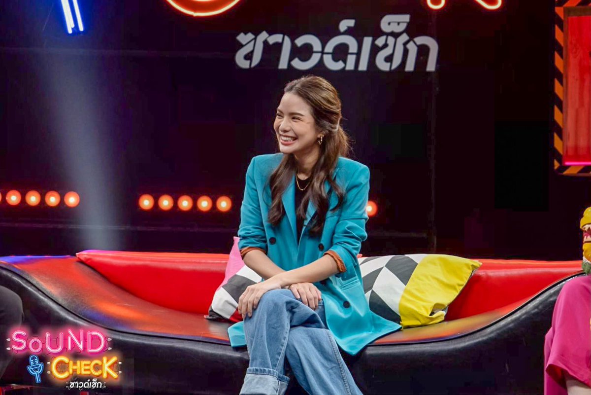 🎤 รู้ไหมมันคงเหงามากเลยในคืนนี้ เพราะว่าคงจะคิดถึงเธอทุกนาที... 🎼 ,, ถ้าไม่อยากเหงาคืนนี้ ต้องรอดู "หญิง ลินทร์พิตา" 💗 ใน Sound Check 5 ทุ่มตรง ทางช่องวัน31 ห้ามพลาดดดดด!!!! #SoundCheck #ช่องวัน31 #linpitaying 
Cr : Sound Check