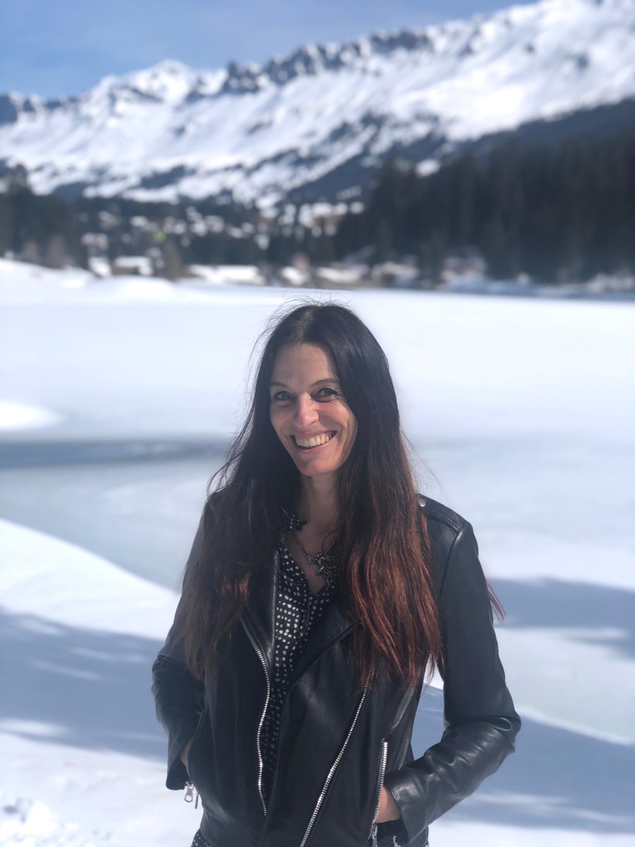 Very grateful and pretty overwhelmed, I would like to thank you for the many very nice congratulations and great wishes!
I had a wonderful day and will bring the great momentum and the good vibes into the new week!
#thankful #goodvibes #overwhelmed #nicolehartmann #miracleflair