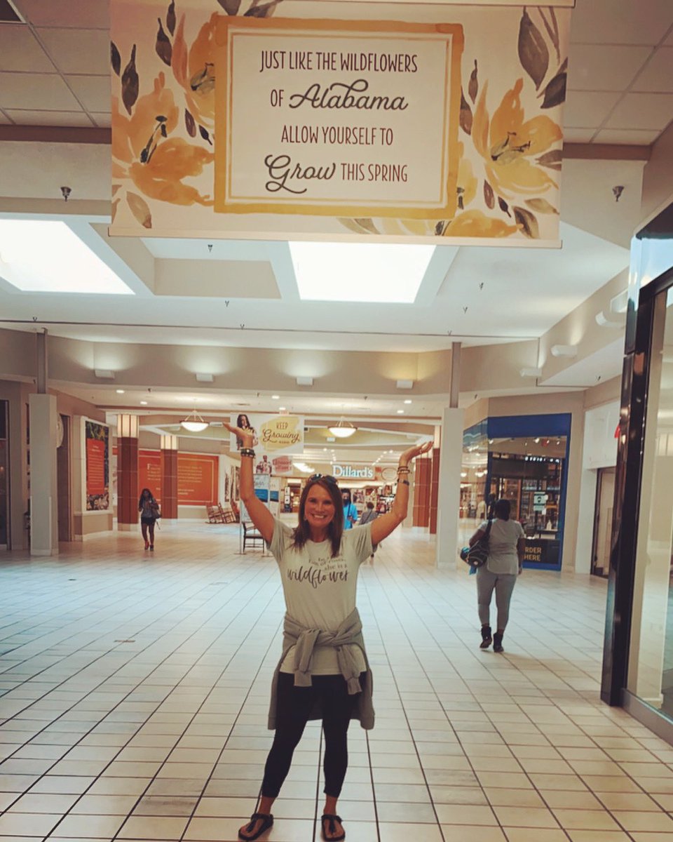 theteachermrse's tweet photo. In order to BLOOM, you must GROW! You’ve got 9 weeks left in this school year, so plant seeds of hope in your students’ hearts. Give them plenty of love and attention. Then watch as they GROW and BLOOM. 🌸 

#beawildflower #keepgrowing #beaCHAMPION #beaLIGHT #rcainspired https://t.co/a5w5kOELh0