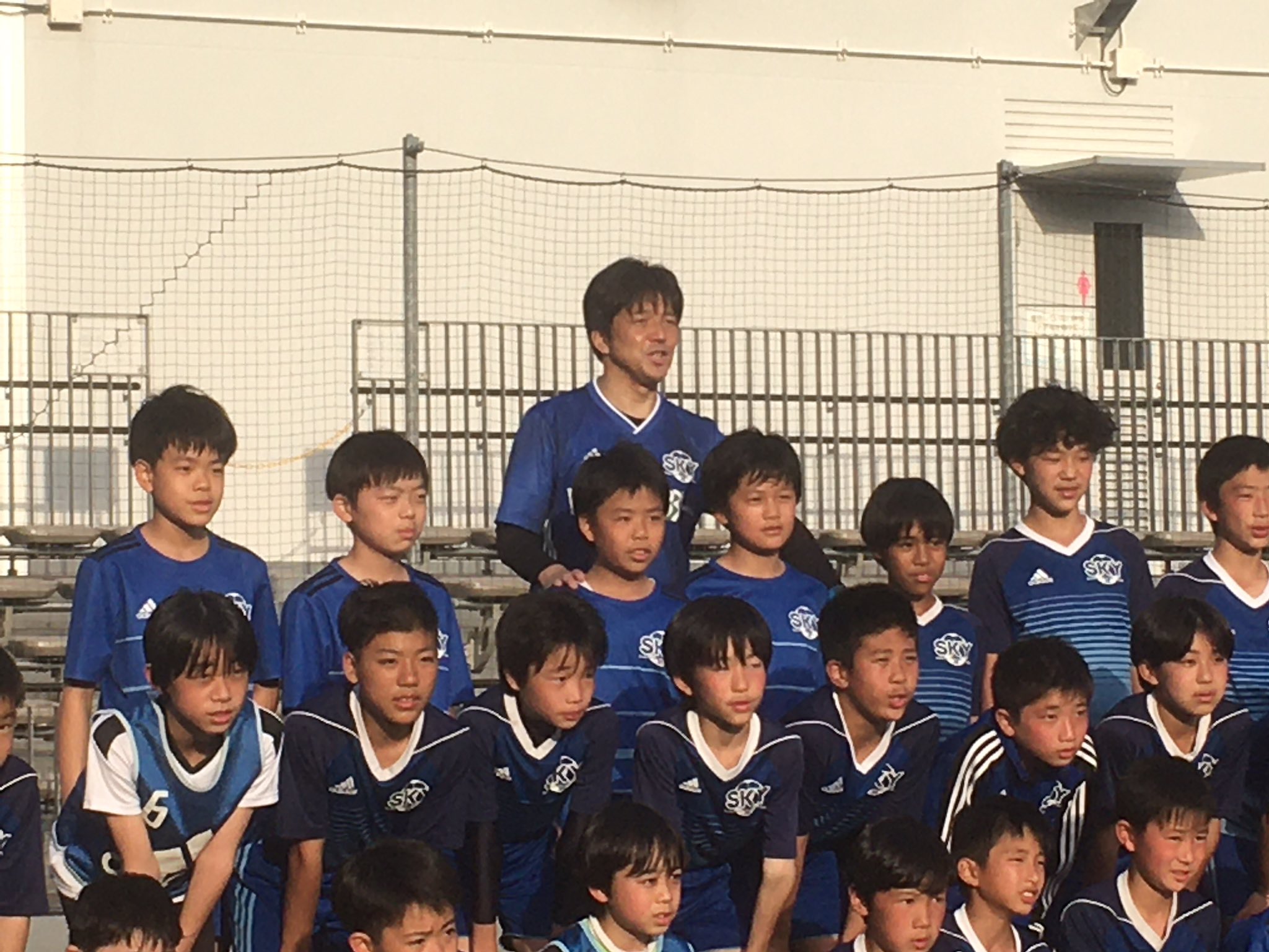 ジェイワールドトラベル 合宿 今日は サッカースクールsky にお邪魔しました 名波クリニックで子供はもちろん保護者も楽しかった模様です 名波浩 ジュニアサッカー ジュビロ磐田 サッカースクール T Co Bo0erm1xxo Twitter