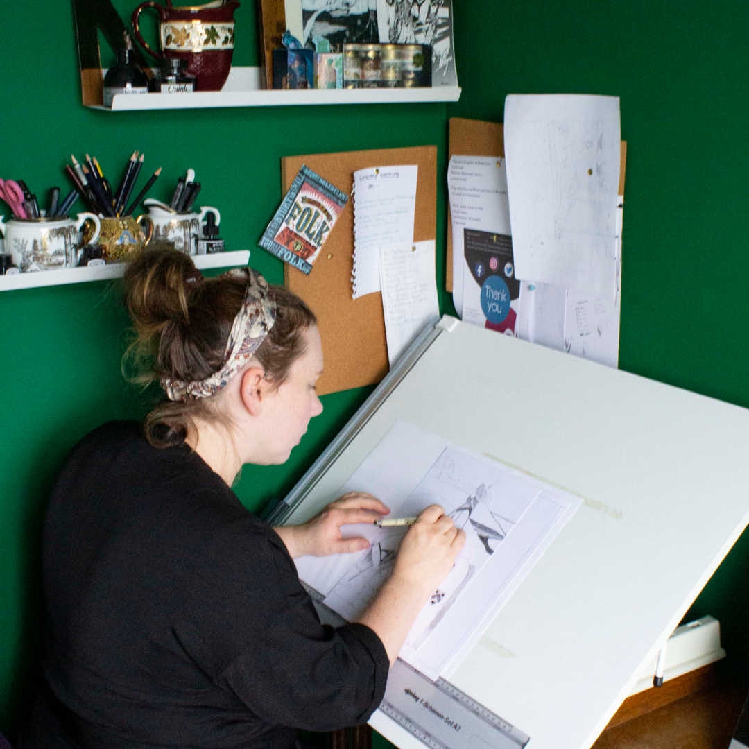 Good afternoon from Studio Corner, my small slice of workspace in the room I currently share with a 12 month old😅
#homestudio #workinprogress