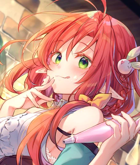 シャルは少々たれ目の女の子 