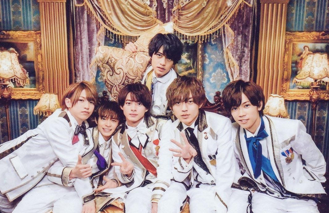 kh_331_'s tweet photo. #岩橋玄樹 #岩橋玄樹くんありがとう #いわちありがとう 

沢山の笑顔と幸せを本当に本当に
ありがとうございました。
玄樹くんがいたから頑張れたし
玄樹くんがいたから毎日笑顔で
いれました。
約11年間本当にお疲れ様でした。
今までありがとう。 
これからもずっと大好きです。

     ❤️🖤💛💙💜💗 https://t.co/M0t6O5Mlvw