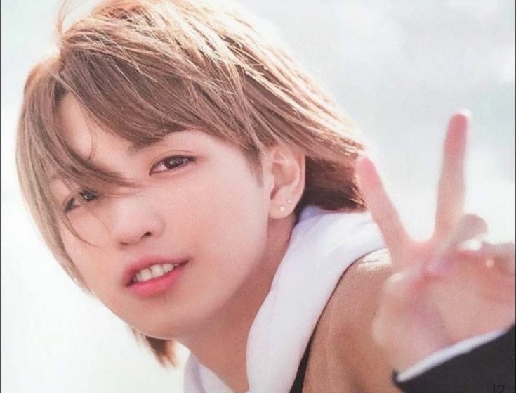 kh_331_'s tweet photo. #岩橋玄樹 #岩橋玄樹くんありがとう #いわちありがとう 

沢山の笑顔と幸せを本当に本当に
ありがとうございました。
玄樹くんがいたから頑張れたし
玄樹くんがいたから毎日笑顔で
いれました。
約11年間本当にお疲れ様でした。
今までありがとう。 
これからもずっと大好きです。

     ❤️🖤💛💙💜💗 https://t.co/M0t6O5Mlvw