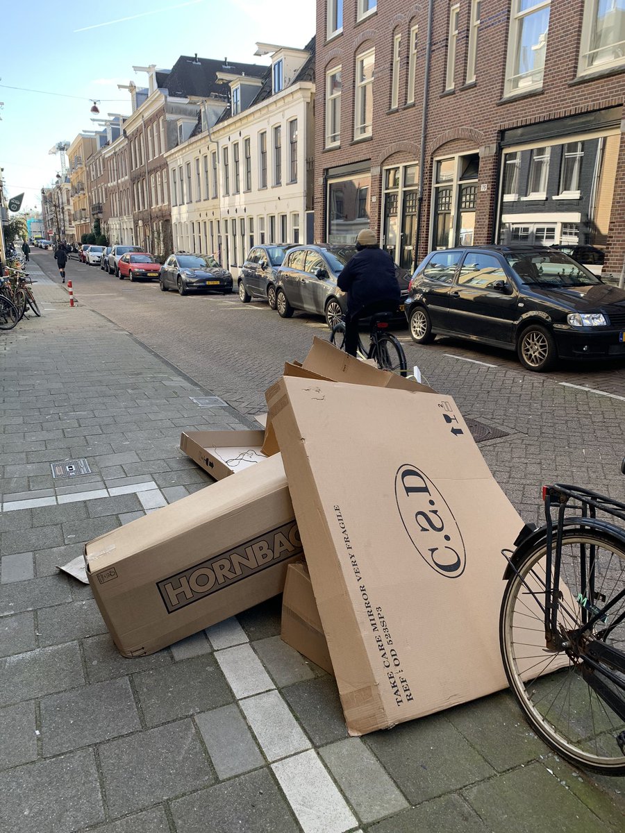 dePijpbyLex's tweet photo. @webcare020 helaas het wordt alleen maar meer. Gemeld onder nr.  845966. Rustenburgerstraat 90 https://t.co/qc0McQbtV6