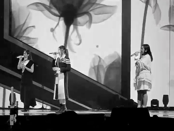 MylyodraOfc's tweet photo. Akhirnya #SuperGirlsComeBack di panggung @IndonesianIdol #IdolRoadToBig3...

Penasaran mereka bakalan nyanyiin lagu apa dan bakal duet sama siapa? Saksikan malam ini jam 21.00 WIB live @OfficialRCTI 🤓

@LyodraIdol10 @initiaraandini @YaelahZiva 
#lyodra #tiara #ziva https://t.co/D1OHeAQIQ1