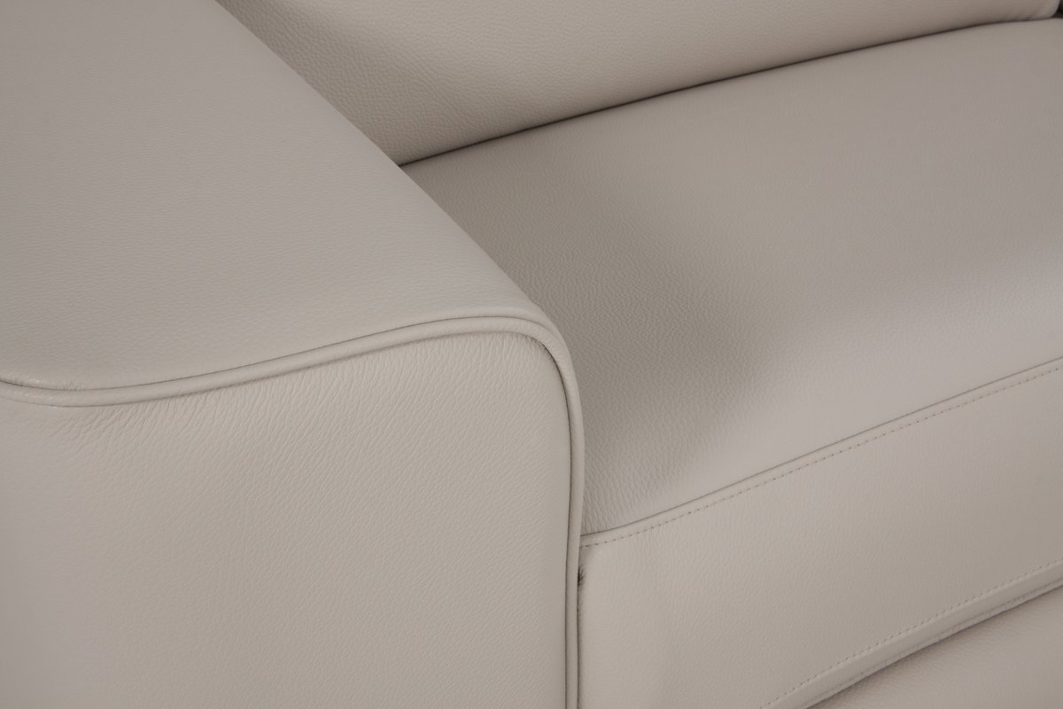 Front Row Seating tweet media