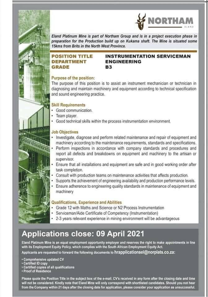 FuzileMazo's tweet photo. Happy Monday Everyone
I come bearing vacancies
Puff and pass
#VacancyDrive https://t.co/oQhq0nM0Mn